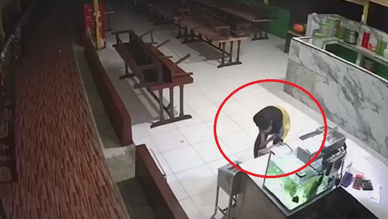Kecanduan Game Online, Bocah 13 Tahun Curi Uang Rp15 Juta di Rumah Makan