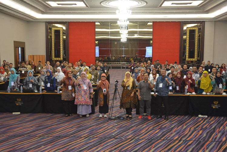 Peringati Hari Guru Nasional, Kemendikbudristek Apresiasi Guru dan Tendik Inovatif