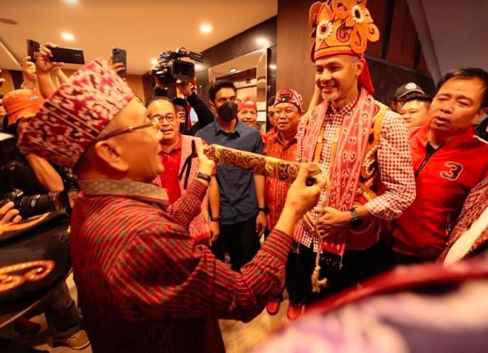 Dukung Ganjar Pranowo, Dewan Adat Dayak Kalimantan Barat Titip 3 Aspirasi