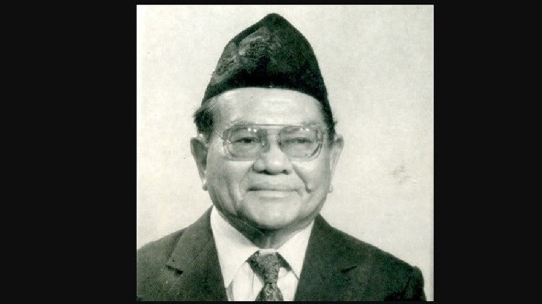 Mengenal Biografi HB Jassin, Sang Kritikus dengan Gelar Adat Ti Molotinepa Wulito