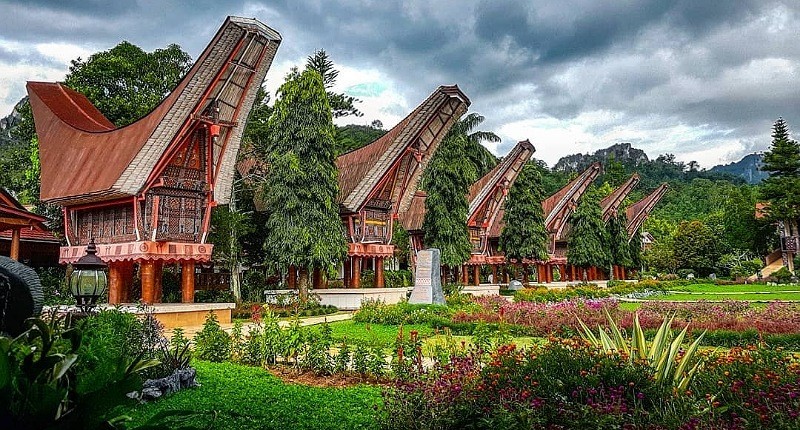 Mengenal Alang Penyimpan Padi Mirip Rumah Adat Toraja, Tempat yang Disambangi Ganjar Pranowo