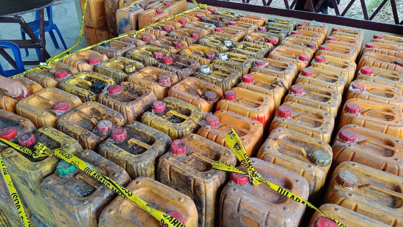 Polisi Bongkar Kasus Penimbunan BBM Bersubsidi di Bangka Barat, Ribuan Liter Pertalite Diamankan