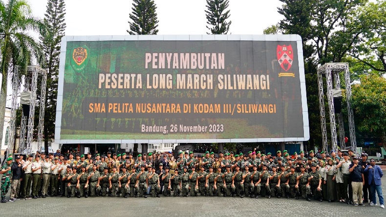 Taruna-Taruni SMA Pelita Nusantara Long March Siliwangi 494,4 Km dari Yogyakarta hingga Bandung