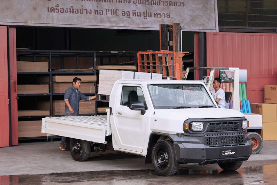 Kembaran Toyota Rangga Meluncur di Thailand, Kapan Tiba di Indonesia?