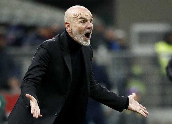 Stefano Pioli Resmi Tinggalkan AC Milan! 