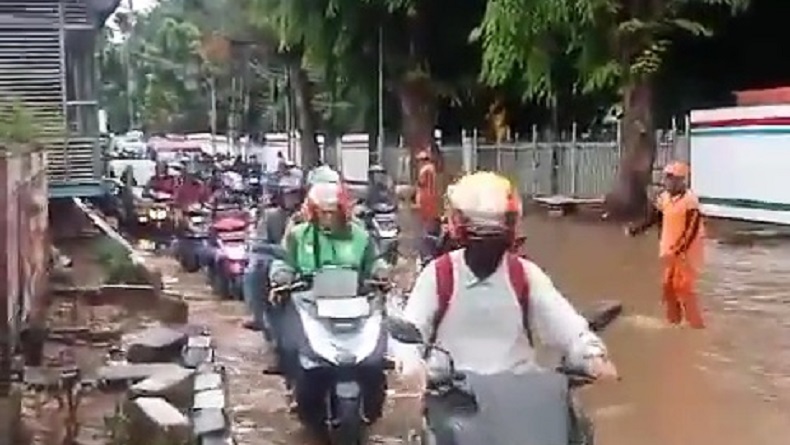 BPBD DKI: 24 RT di Jakarta Masih Terendam Banjir Pagi Ini