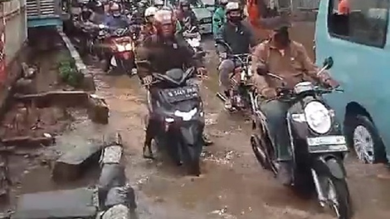 11 RT di Jaktim dan Jaksel Tergenang Banjir Imbas Hujan Deras