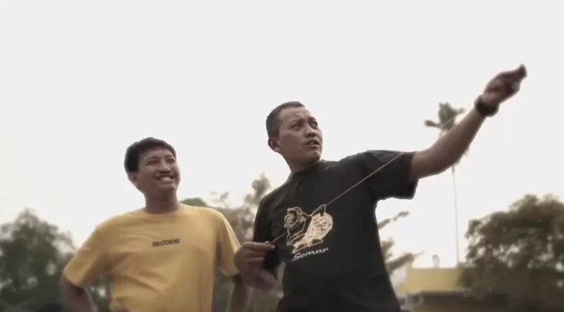 Lirik Lagu Di Tepian Rindu - Davi Siumbing, Kisahkan Kerinduan Mendalam pada Sosok Ayah