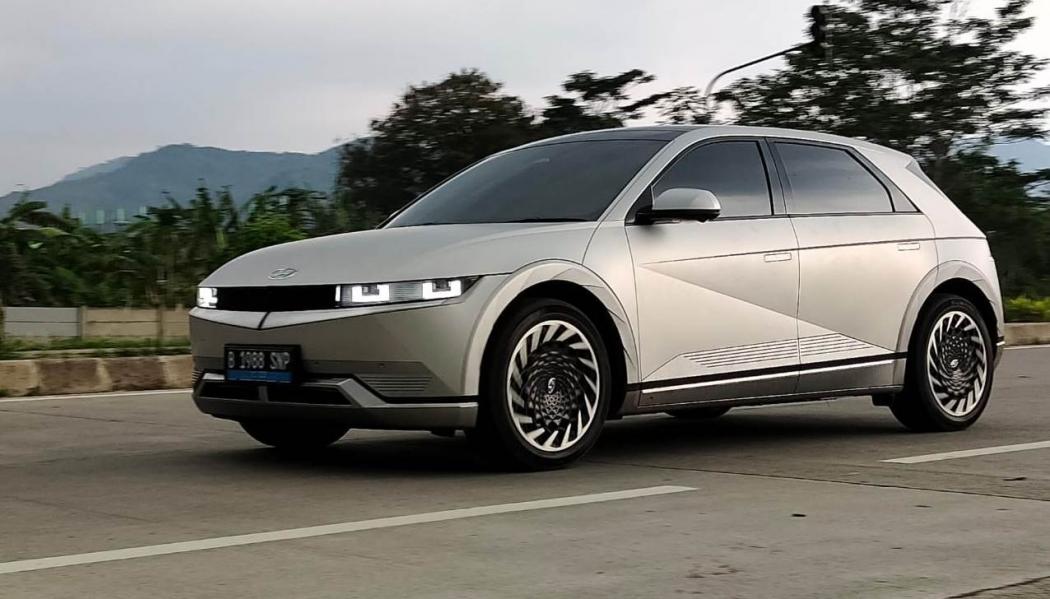 Merasakan Hyundai Ioniq 5 dengan Bluelink, Apa Saja Fiturnya?