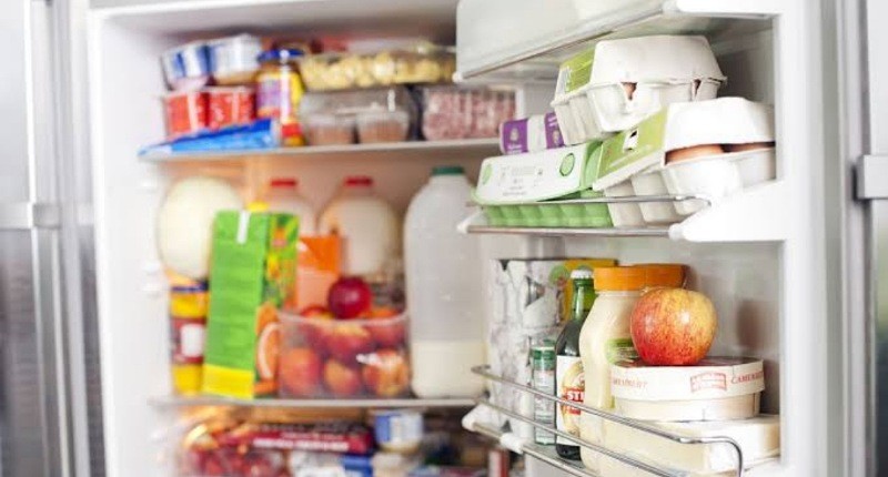 Tips Menyimpan Makanan agar Tak Terkontaminasi Bakteri di Kulkas