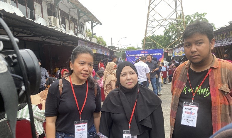 Warga Takjub Kepribadian Siti Atikoh Sangat Peduli Disabilitas