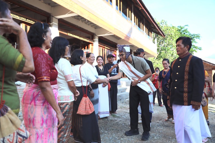 Alam Ganjar Kunjungan ke Toraja Utara, Teriakan Ganjar Presiden Menggema
