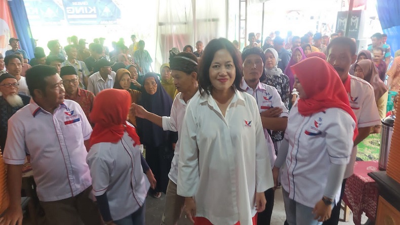 Kampanye Pertama di Purworejo, Caleg Partai Perindo Nuning Kertopati Serap Aspirasi Ratusan Pelaku UMKM 