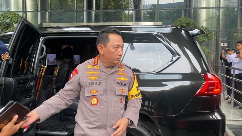 Kapolri Didampingi 3 Jenderal Datangi KPK, Ada Apa?