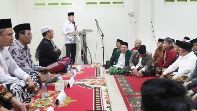 Dukungan ke Ganjar-Mahfud Terus Berdatangan, HT: Besok Ada 800 Pimpinan Pondok Pesantren
