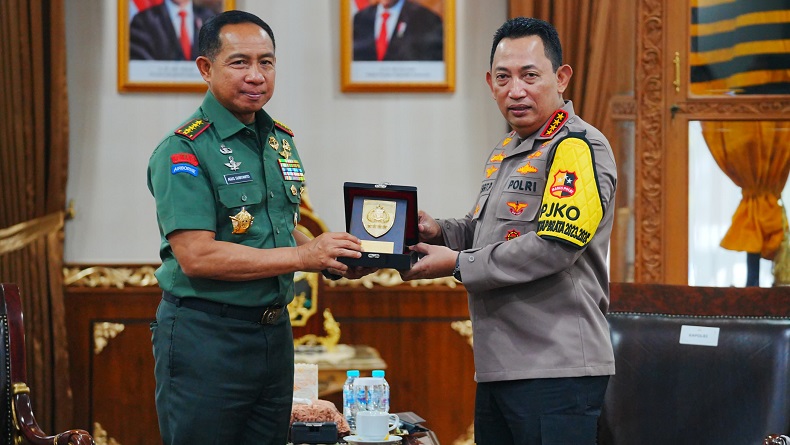 Bertemu Panglima, Kapolri Tegaskan TNI-Polri Bersinergi Amankan Pemilu hingga Bencana Alam