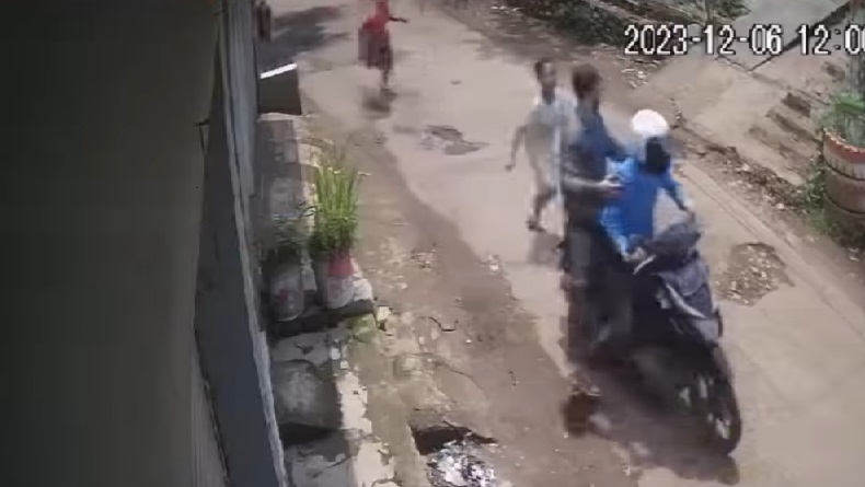 Viral Video Aksi 2 Jambret Rampas HP Bocah di Cihampelas Bandung Barat