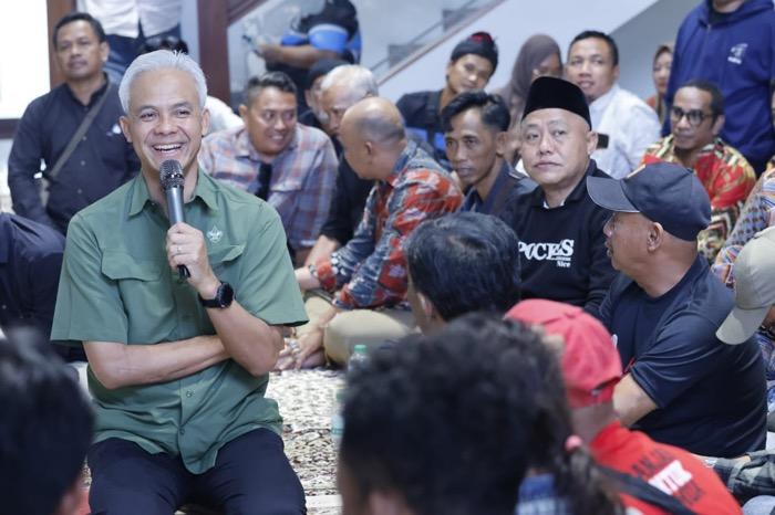 Ganjar Tegaskan Bakal Kaji Ulang Regulasi yang Tak Berpihak ke Nelayan