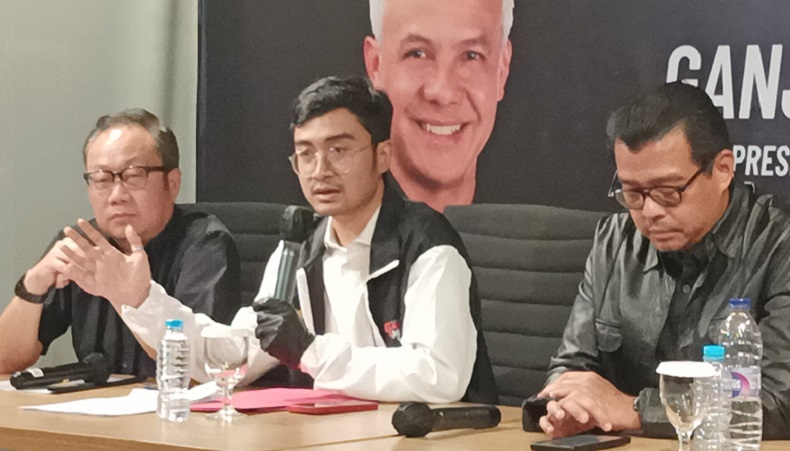 TPN Yakin Ganjar-Mahfud Bisa Tarik Undecided Voters Lewat Debat Capres-Cawapres