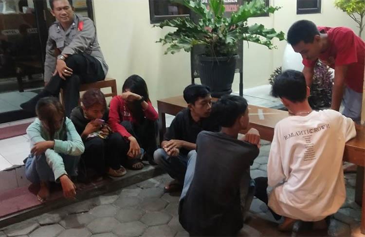 Pesta Miras di Rumah Kosong, 3 Pasang Remaja di Bantul Diamankan Polisi