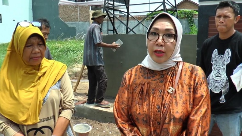 Dampak Kekeringan, Anggota DPRD Perindo Bandarlampung Beri Bantuan Sumur Bor untuk Warga
