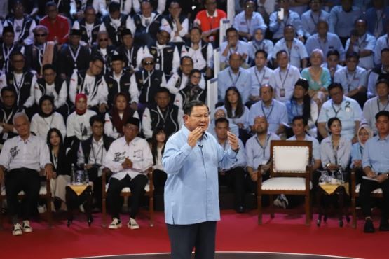 Sambil Joget Gemoy, Prabowo Ungkit Proses Anies Jadi Gubernur DKI