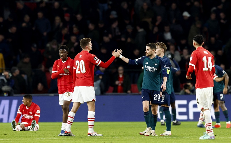 Hasil Lengkap Liga Champions Pagi Tadi: Arsenal Gagal Menang, Man United Tak Lolos 16 Besar