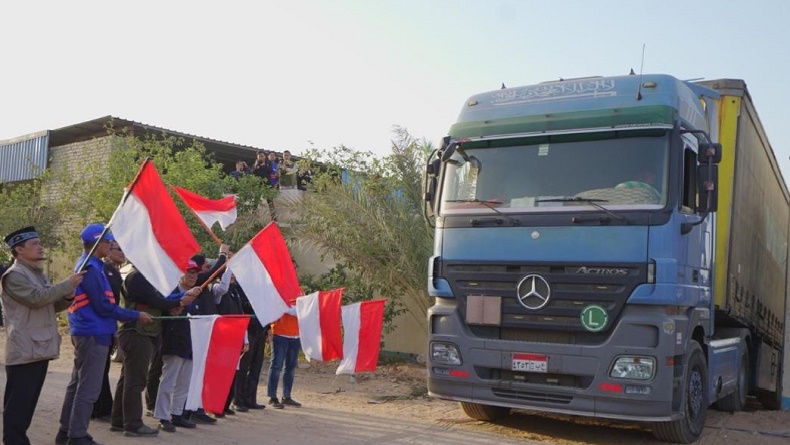 Indonesia Kirim 6 Truk Kontainer Bawa Bantuan Kemanusiaan ke Palestina Lewat Mesir