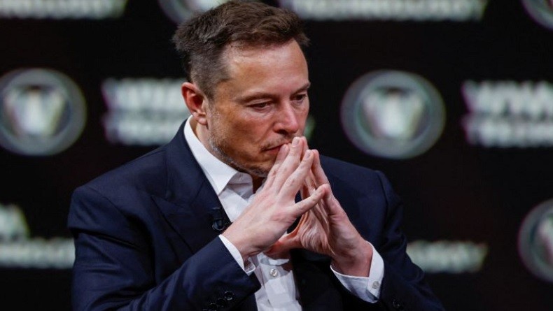 Ibu Elon Musk Geram dengan Presiden Biden, Ternyata Ini Alasannya