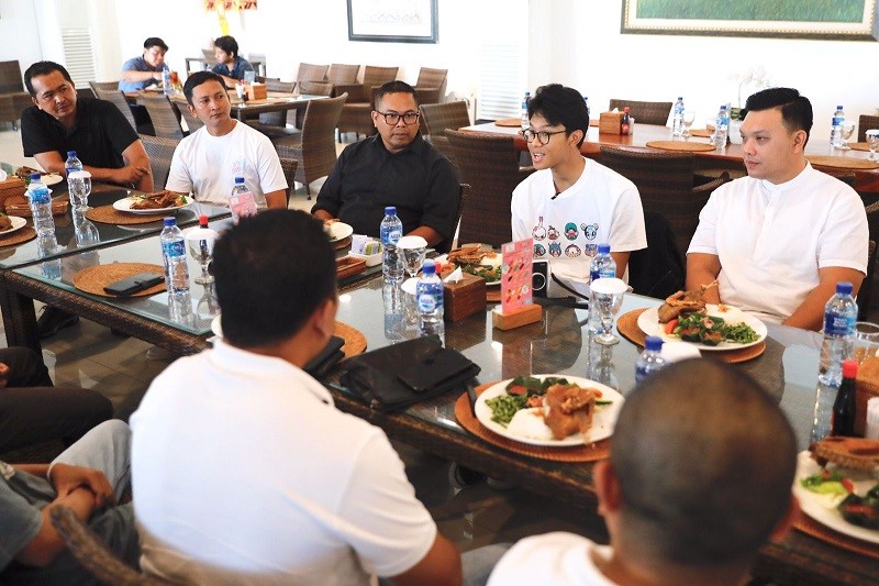 Diskusi Bareng Pengusaha Lokal Bali, Alam Ganjar Dorong Kedepankan Identitas Budaya  