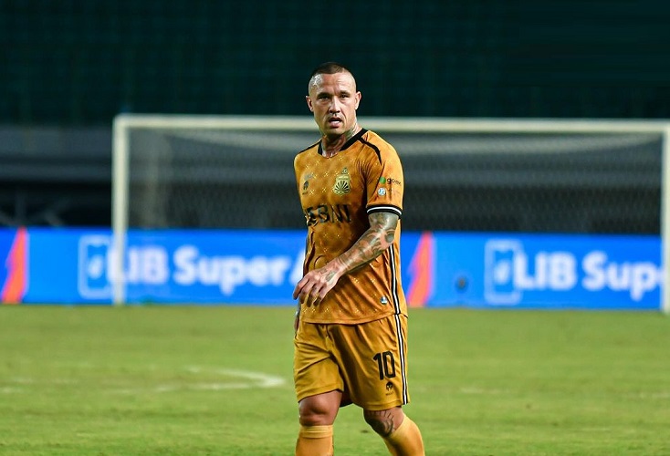 Radja Nainggolan Ngamuk dan Hina Pemain Lazio, Ada Masalah Apa?