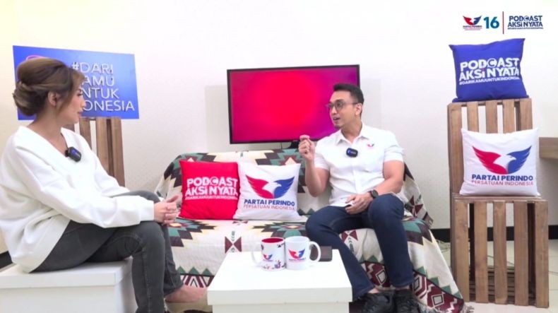 Ganjar Punya Program Satu Keluarga Satu Sarjana, Aiman: Beda dari yang Lain