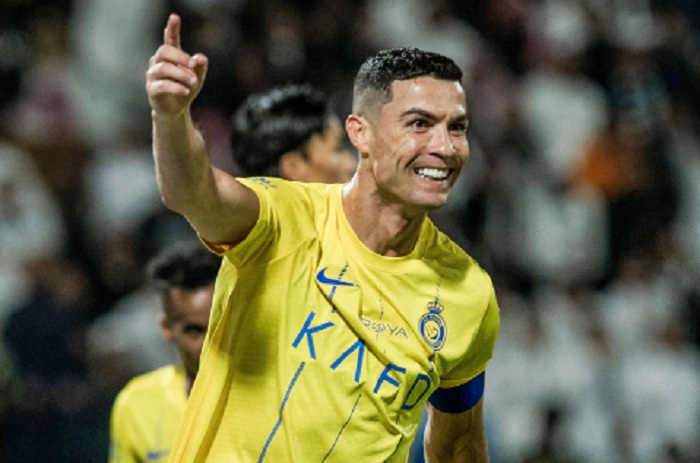 Ronaldo Nyinyir Daftar 10 Pemain Terbaik Versi IFFHS, Sakit Hati karena Tak Masuk Peringkat? 