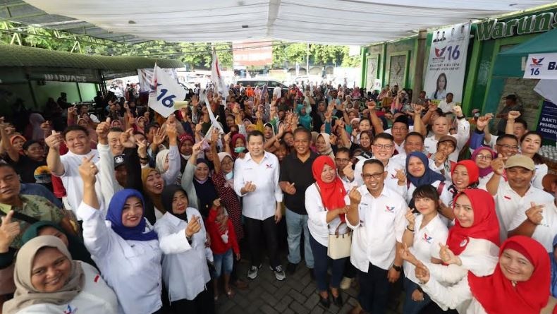 Gelar Bazar Murah di Sidoarjo, Partai Perindo Siapkan 1.000 Botol Migor untuk Masyarakat
