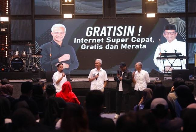 Influencer Fuji Apresiasi Program Internet Gratis Ganjar-Mahfud