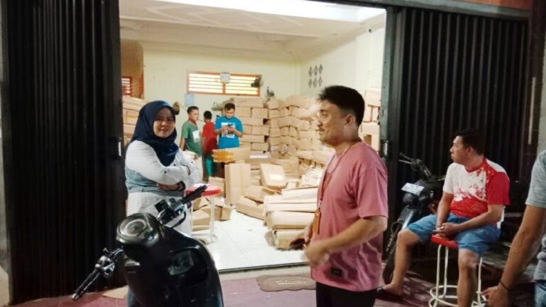 Heboh Logistik Pemilu Ditemukan di Gudang Ekspedisi, TPN Ganjar-Mahfud Minta Diusut Tuntas