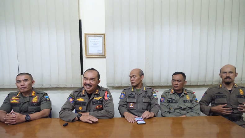 Viral Dukung Cawapres Gibran, Belasan Anggota Satpol PP Garut Diskors Tanpa Gaji