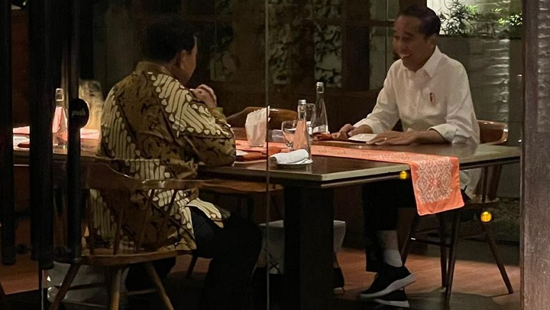 Jokowi Makan Malam Berdua Bareng Prabowo, Istana: Coba Masakan Nusantara