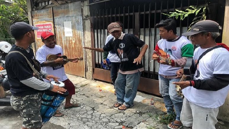 Seniman Jalanan di Boyolali Door to Door Galang Suara Menangkan Ganjar-Mahfud