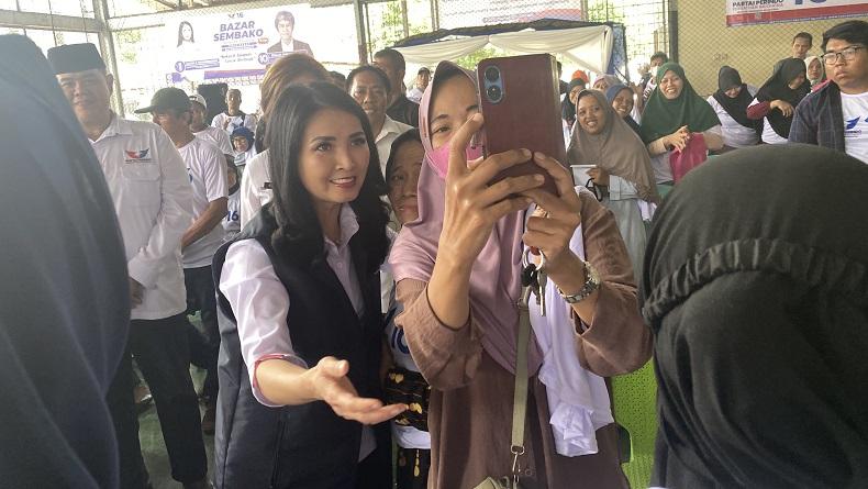 Liliana Tanoesoedibjo Tiba di Bazar Partai Perindo, Disambut Hangat Para Warga