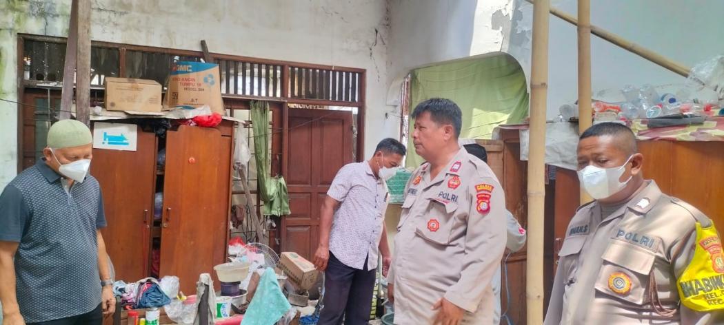 Geger, Warga Ciputat Temukan Jasad Lansia di Rumah Tak Layak Huni