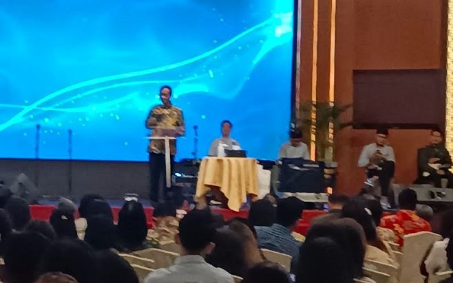 Di Depan Jemaat GBI, Mahfud MD Titip Pesan Damai untuk Semua Umat Beragama
