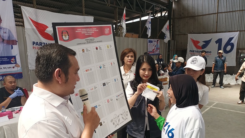 Liliana Tanoesoedibjo dan Effendi Syahputra Sosialisasi Coblos Surat Suara di Setiabudi