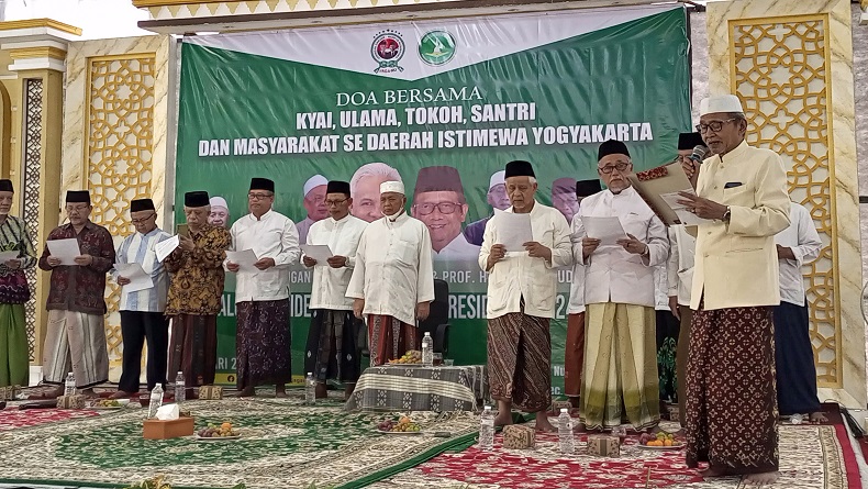Kiai dan Ulama NU di Jogja Deklarasi Dukung Ganjar-Mahfud
