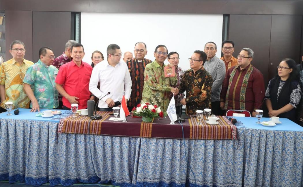 PGI Antusias Sambut Mahfud MD