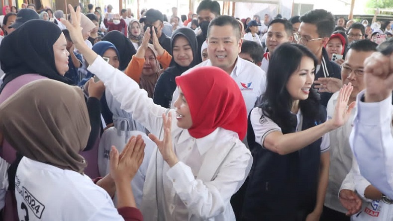 Hadiri Bazar Murah di Ciganjur, Liliana Tanoesoedibjo: Perindo selalu Lakukan untuk Kesejahteraan