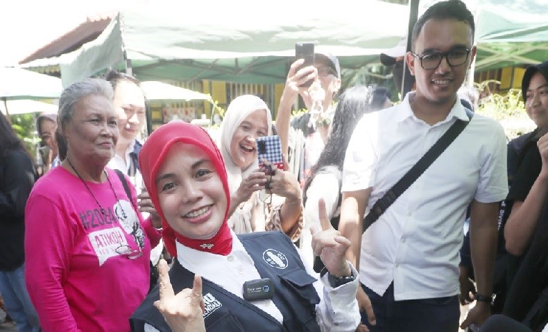 Komentar Lengkap Atikoh saat Hadiri Bazar Murah Partai Perindo di Ciganjur Jaksel