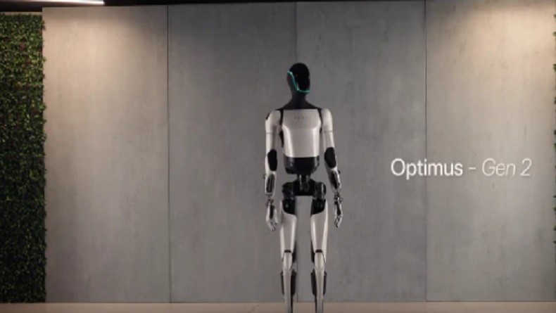 Manusia Bersiap, Miliaran Robot Humanoid Diramalkan Ada di Bumi pada 2040