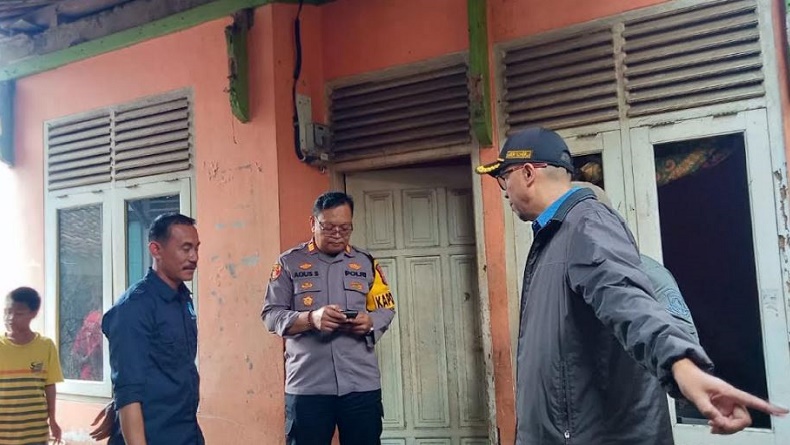 Brutal, Pemuda di Sukabumi Ngamuk di Rumah Gadis Pujaan gegara Cinta Ditolak