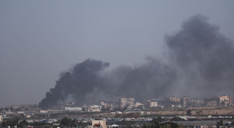 Brutal, Israel Bom Penampungan Lembaga Kemanusiaan Doctors without Borders di Gaza